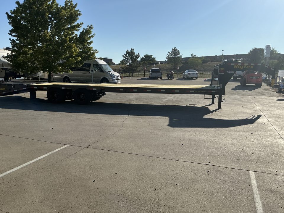 New 2027 Big Tex 25GN-33D5A-MRBK Flatbed Trailer