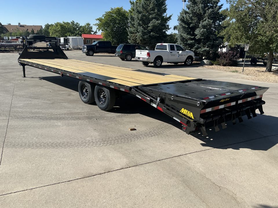 New 2027 Big Tex 14GN-33D5A-MRBK Flatbed Trailer