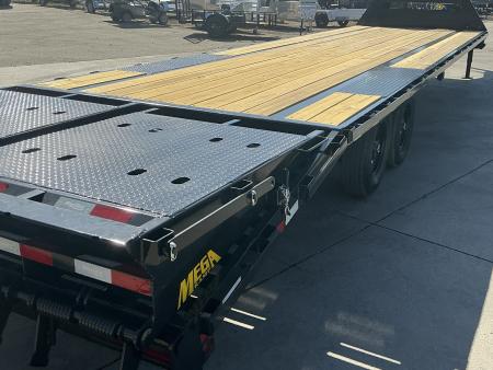 New 2027 Big Tex 14GN-33D5A-MRBK Flatbed Trailer