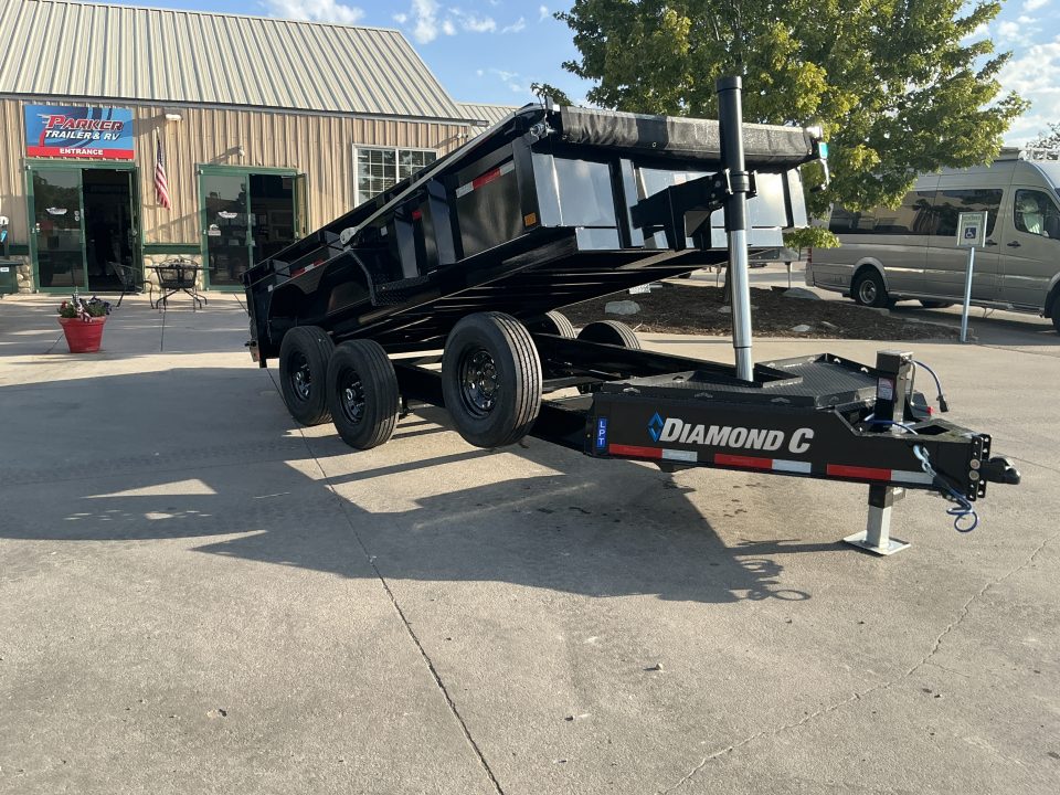 New 2027 DIAMOND C LPT207 14X82 Dump Trailer