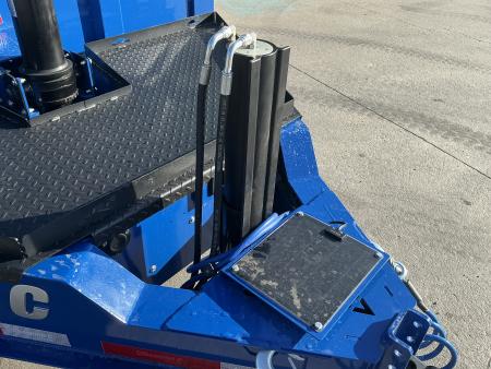 New 2027 DIAMOND C LPT207 14X82 Dump Trailer