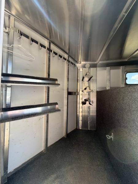 Used 2011 4-Star Trailers 5 HORSE Horse Trailer
