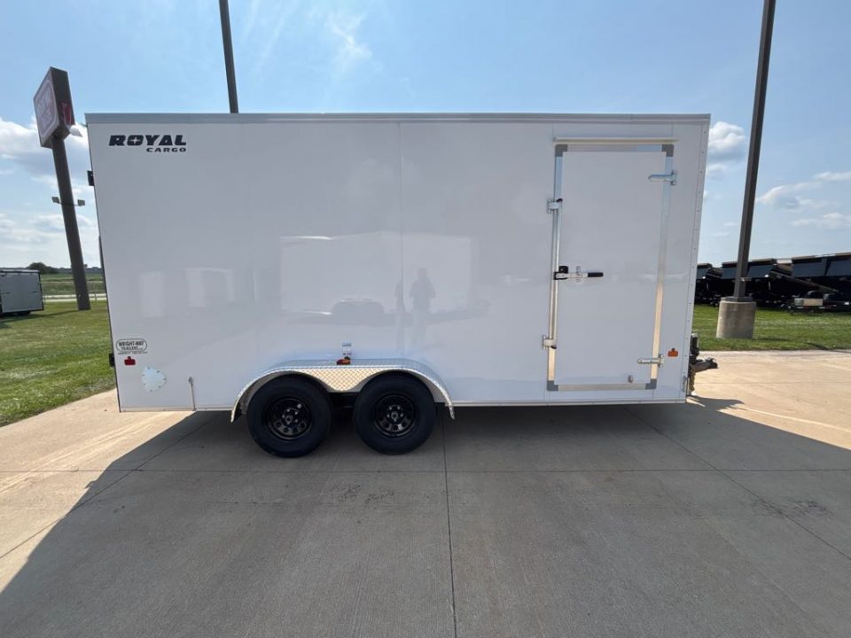 New 2026 SOUTHLAND TRAILER CORP. LCHT35-718V-86B Cargo / Enclosed Trailer