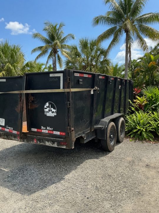 Consignment 2022 7x16 Gooseneck Dump Trailer – 14K GVWR | 4' Sides | Barn Doors Dump Trailer