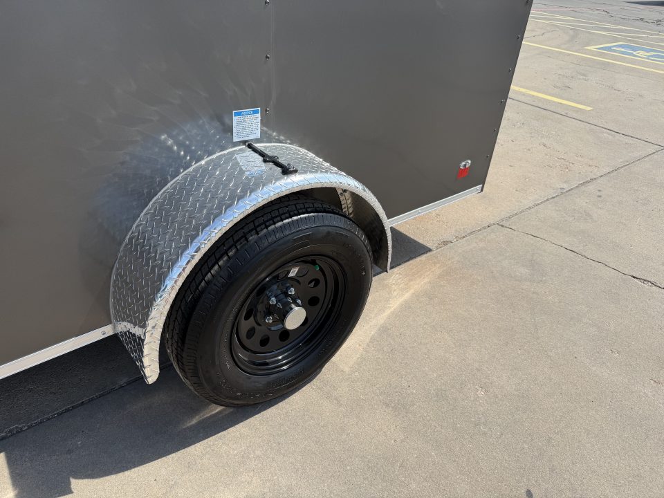 Enclosed Cargo Trailer photo 8