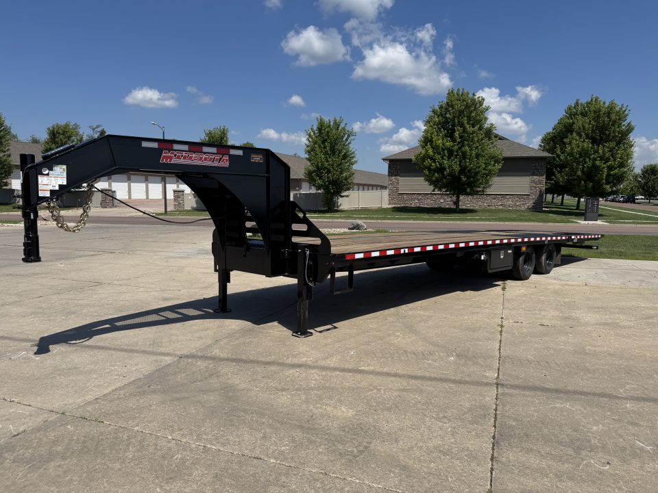 Used 2023 Midsota FB36GN Hydraulic Tail Flatbed Trailer