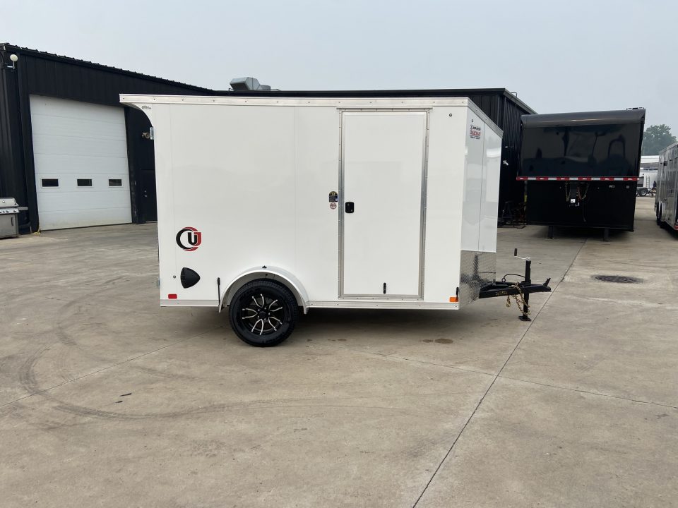 New United Trailers UJ-6X10 Cargo / Enclosed Trailer
