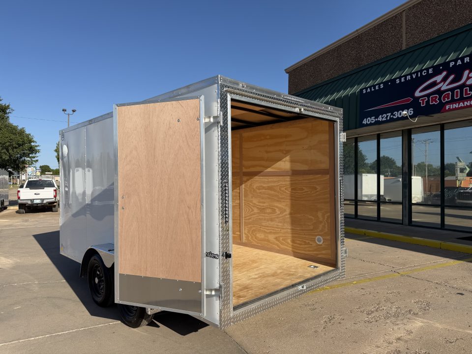 New #056804 2027 FOREST RIVER TA2 7 X 14 TANDEM AXLE 7K ENCLOSED W/ REAR DOUBLE DOORS