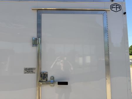 New #056804 2027 FOREST RIVER TA2 7 X 14 TANDEM AXLE 7K ENCLOSED W/ REAR DOUBLE DOORS