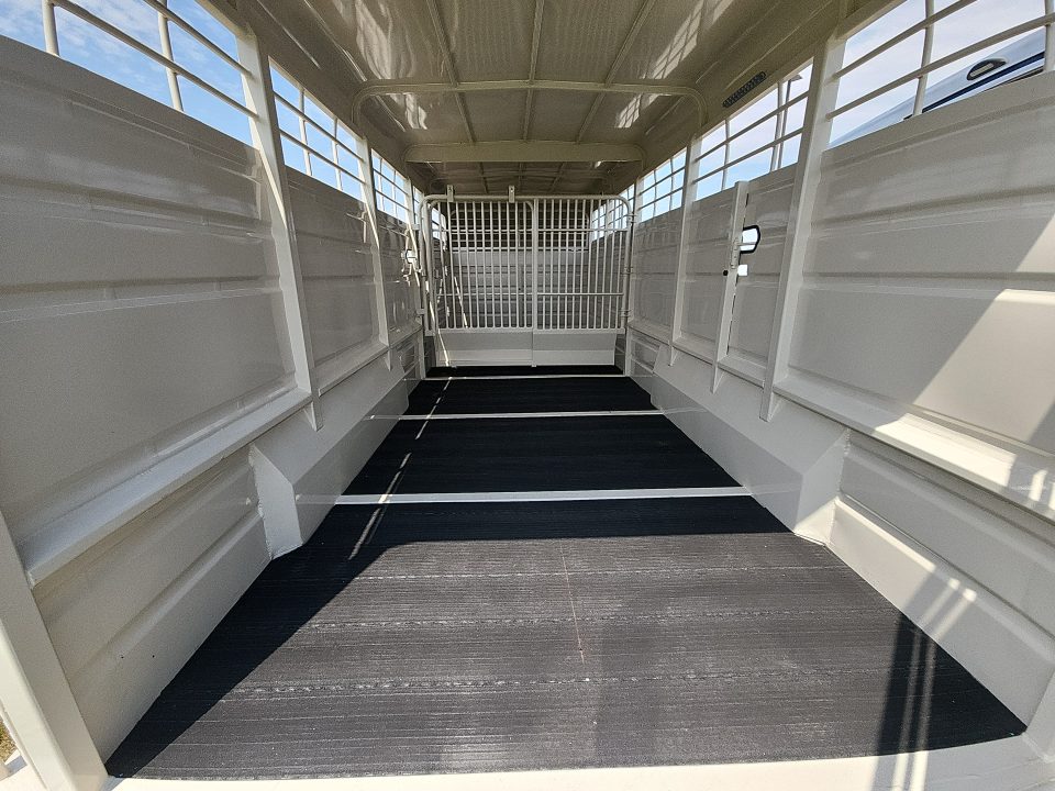 New 2026 Swift Built Trailers STOCK 20'