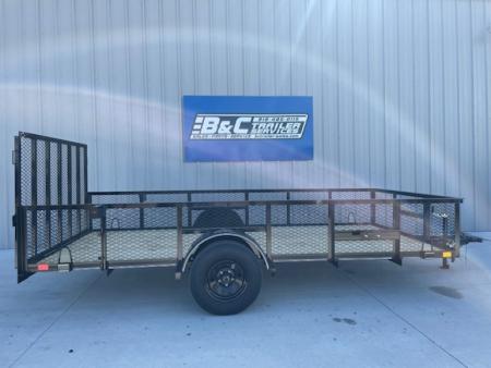 New 2026 DAVIDSON 77X14 UTILITY , 3500lb AXLE W/24  EXPANDED METAL WALLS, 4' GATE