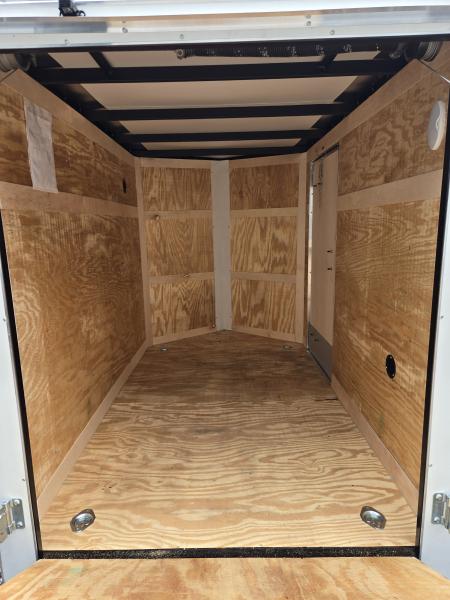 New 5 x 8 Homesteader Intrepid V-Nose Cargo Trailer, 3k GVWR ***White Composite w/ Ramp Door & Side Door