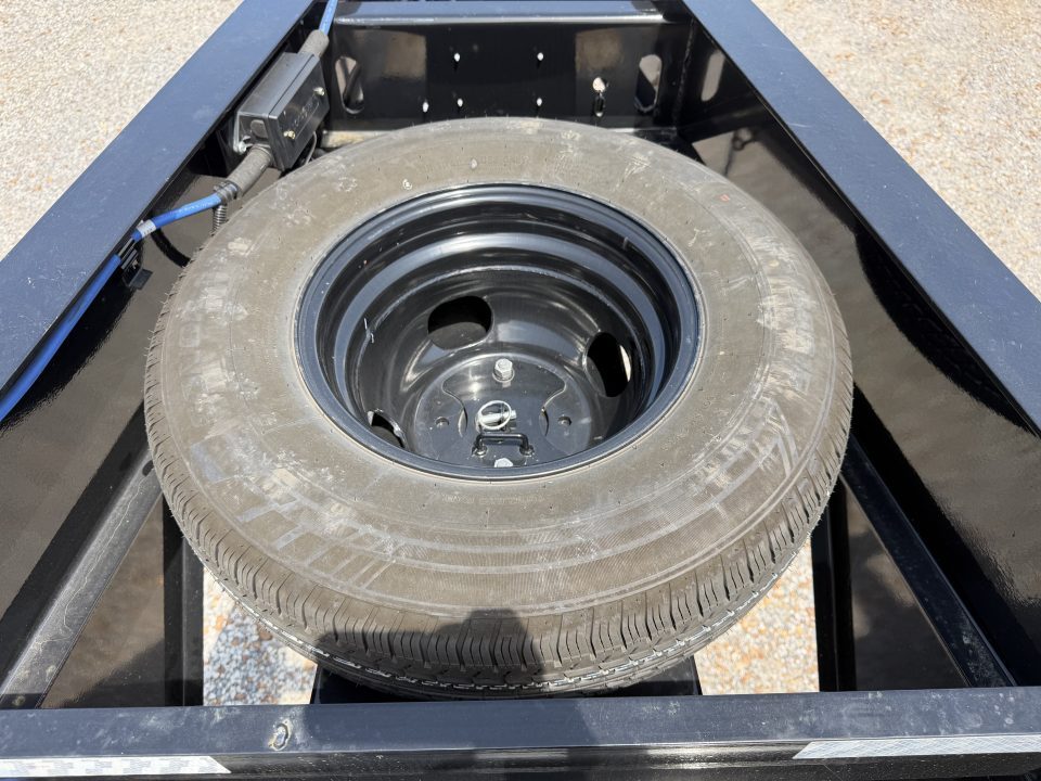 Used 2025 Load Trail Gooseneck Flatbed Trailer | 102" x 32' | 24K