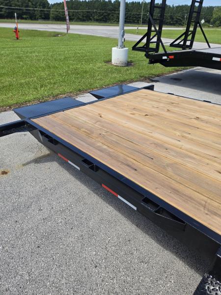 New 2026 Nolan Manufacturing NOL72217KBPTILT Equipment Trailer