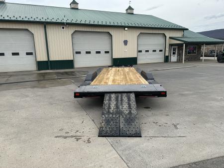 New Diamond C 20' Equipment Trailer with Slide in Ramps (GTF)