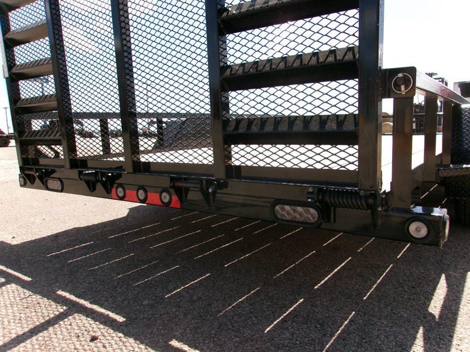 New 2026 Load Trail 83x18 Tandem Utility w/ 4' HD Ramp Gate 7k