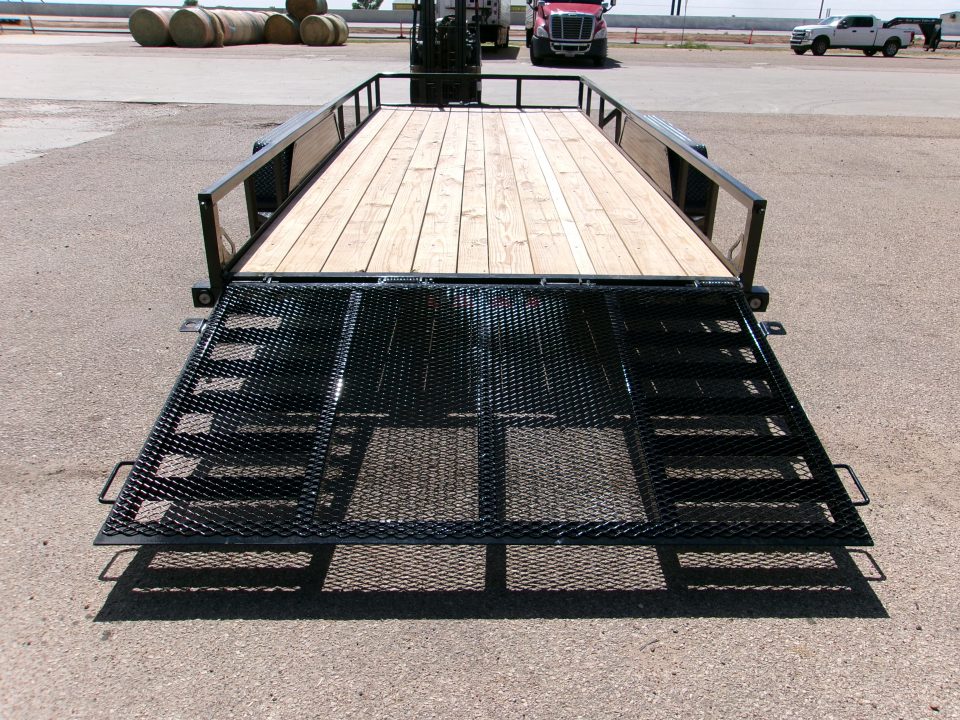 New 2026 Load Trail 83x18 Tandem Utility w/ 4' HD Ramp Gate 7k