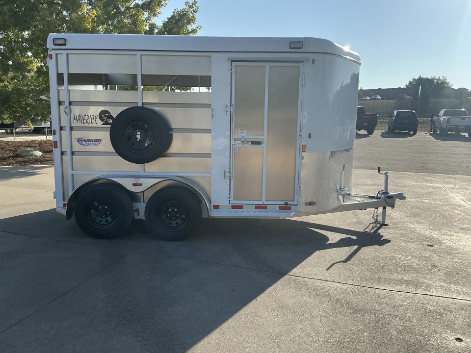 New 2027 Maverick MAV13-2HS Horse Trailer