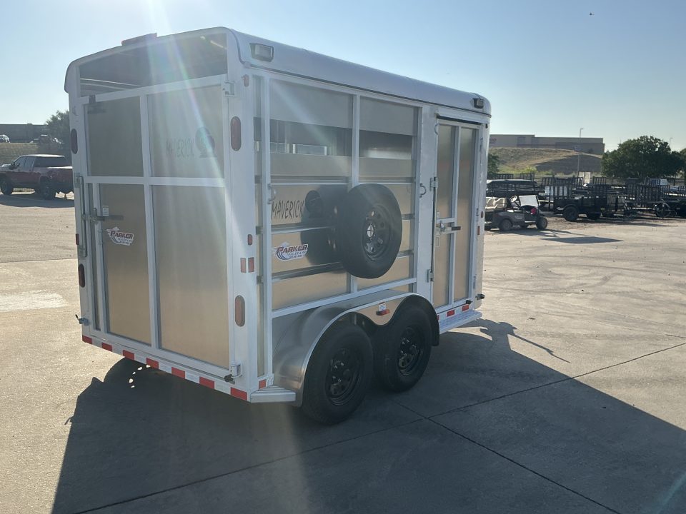 New 2027 Maverick MAV13-2HS Horse Trailer
