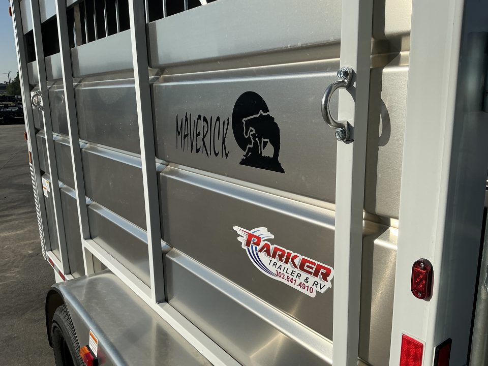 New 2027 Maverick MAV13-2HS Horse Trailer