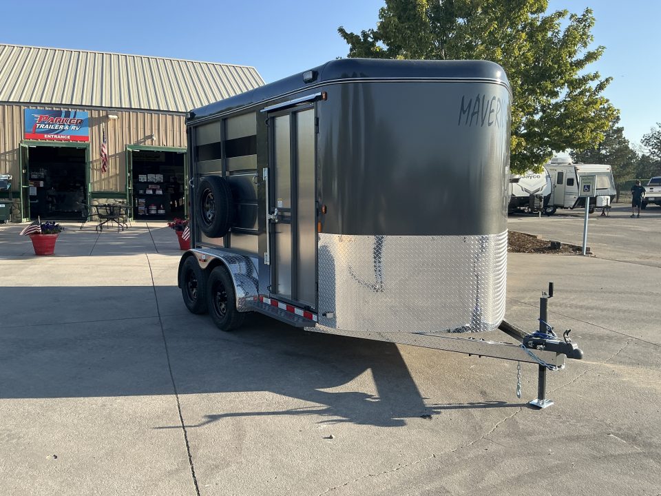 New 2027 Maverick MAV13-2HS Horse Trailer