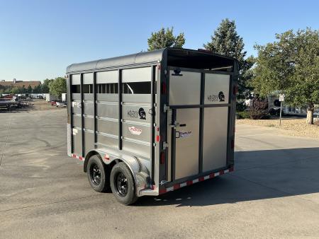 New 2027 Maverick MAV13-2HS Horse Trailer