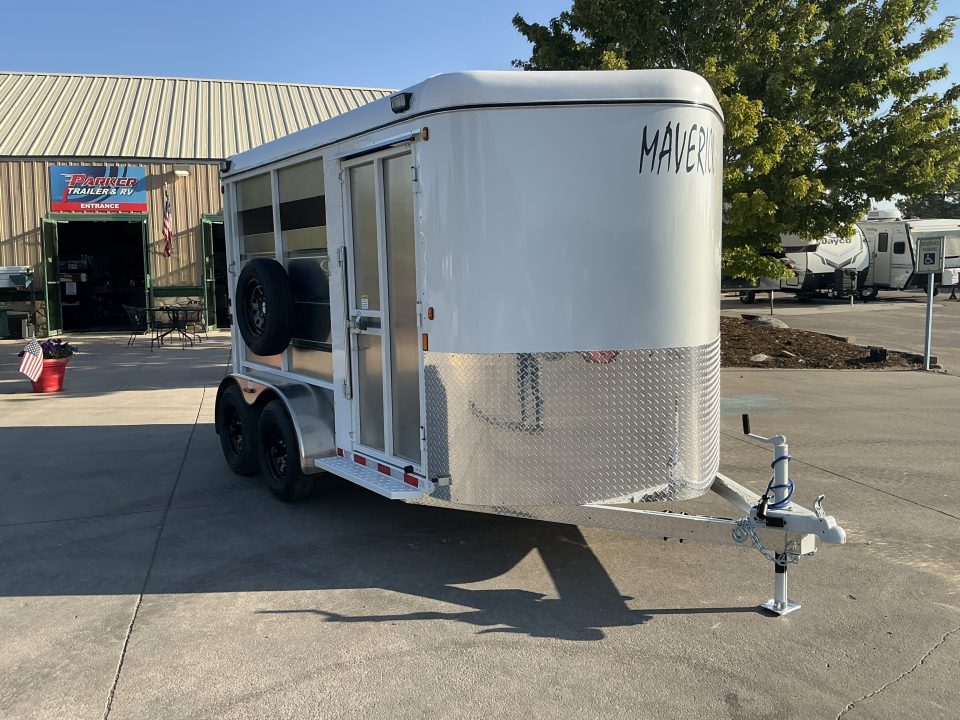 New 2027 Maverick MAV13-2HS Horse Trailer