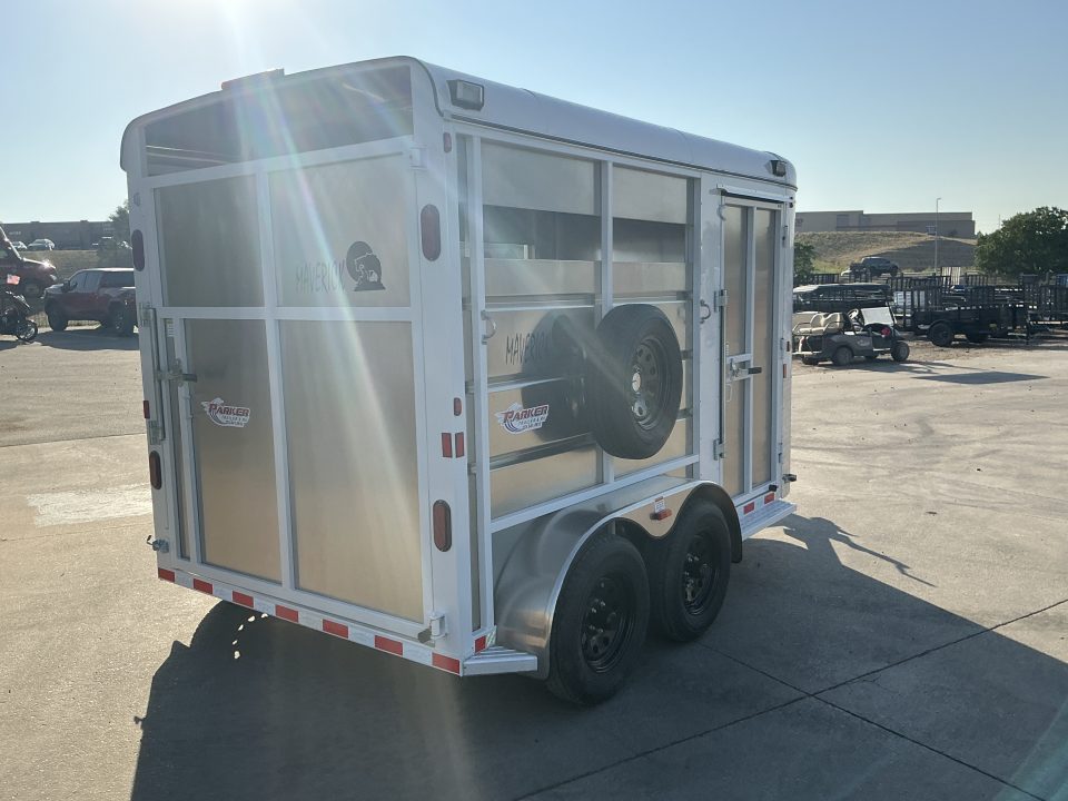 New 2027 Maverick MAV13-2HS Horse Trailer