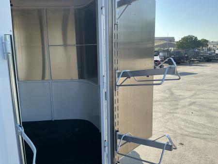 New 2027 Maverick MAV13-2HS Horse Trailer