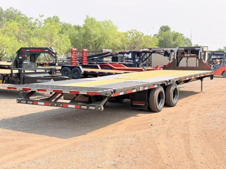 New 2027 MAXD 8.5-32 Tandem Dual Gooseneck Deckover Equipement Hauler W/ Hydraulic Dove and 18 PLY Tires 25.9K GVWR