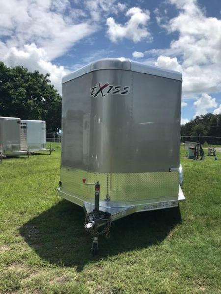 New 2026 Exiss Trailers Exiss Express 3H XT Horse Trailer