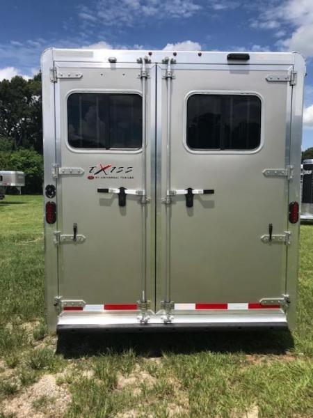 New 2026 Exiss Trailers Exiss Express 3H XT Horse Trailer