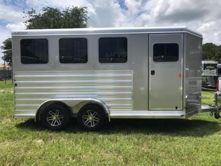 New 2026 Exiss Trailers Exiss Express 3H XT Horse Trailer