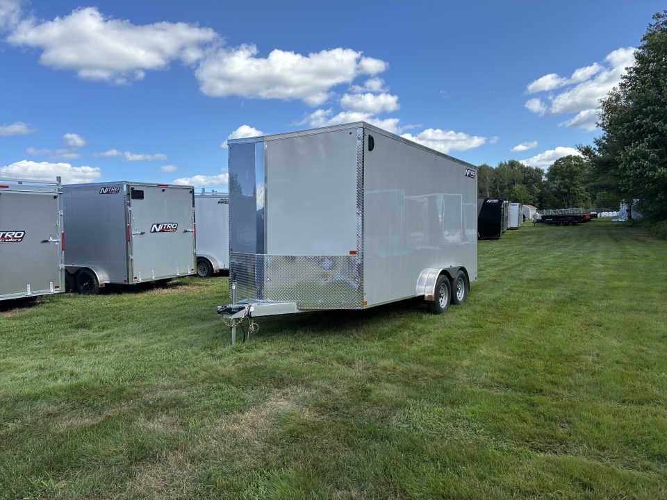 2027 Nitro SC photo 2