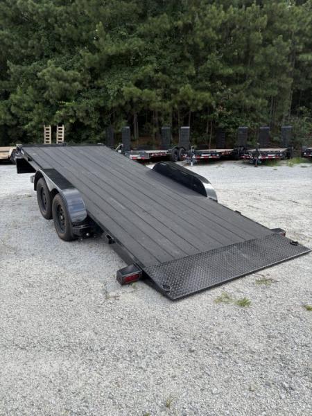 Used 2024 Load Trail 83"x20' Hydraulic Tilt Bed Car Hauler