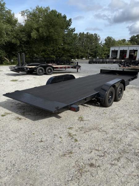 Used 2024 Load Trail 83"x20' Hydraulic Tilt Bed Car Hauler