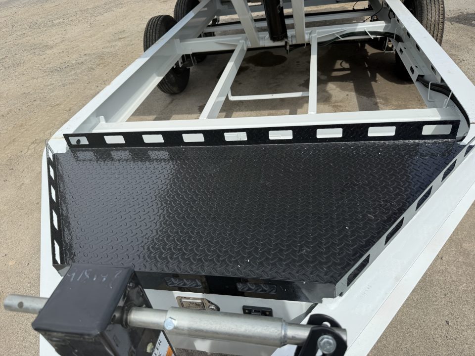 New 2026 Iron Bull 14K DWB 83X14 250TH EDITION Dump Trailer