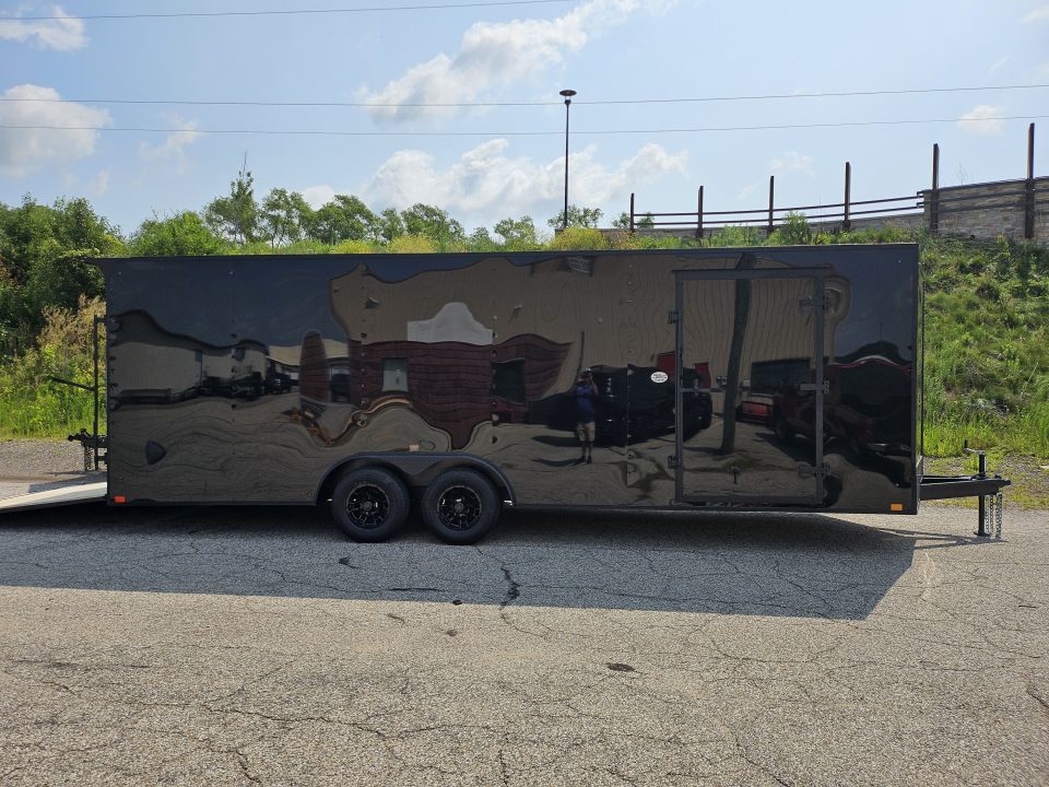 New 2027 Discovery Trailers Car Hauler ET 8.5x24 10k Enclosed Car Hauler #31153 Car / Racing Trailer