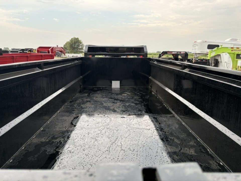 New 2027 Buckshot MFG GTX318 Dump Trailer