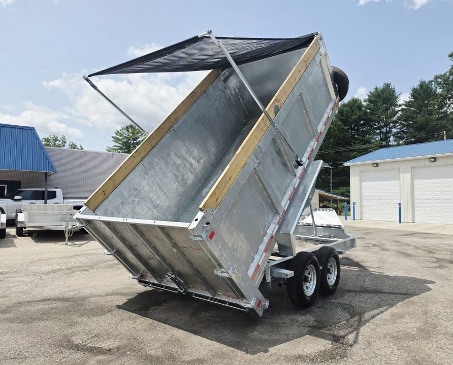 New 82 X 14 GALVANIZED 7 K AXLE DUMP TRAILER HYDRAULIC JACK SPARE INCLUDED 2026 TRIUMPH
