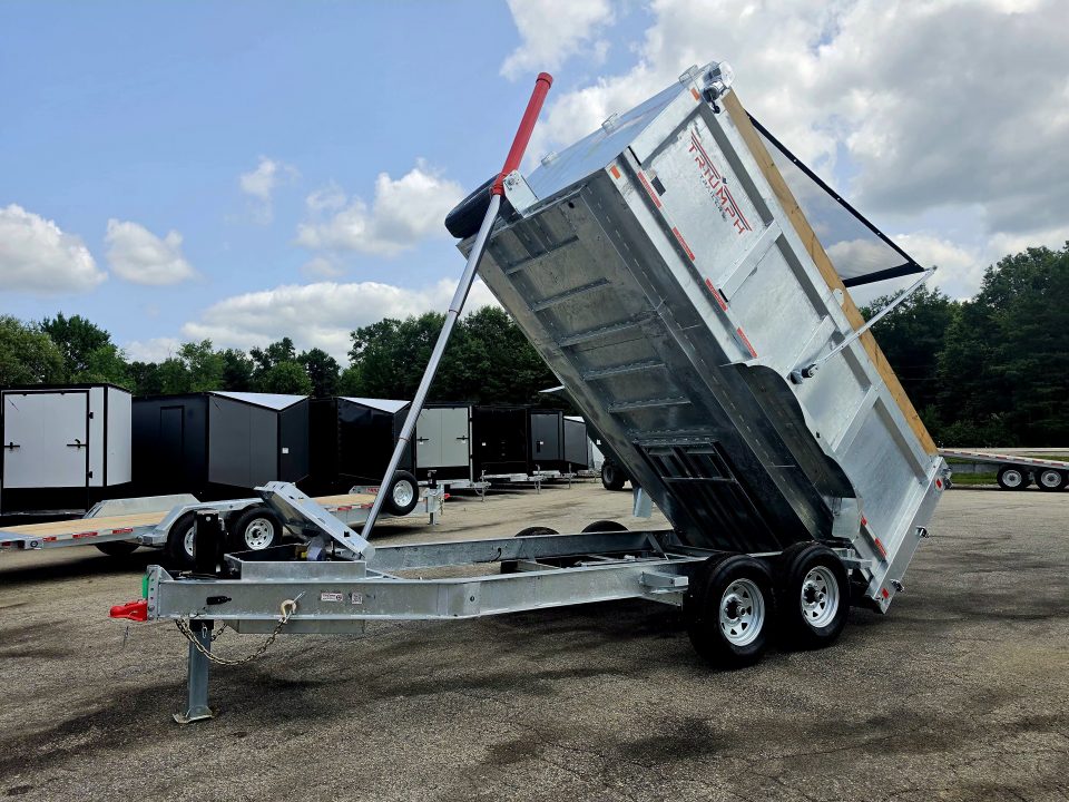 New 82 X 14 GALVANIZED 7 K AXLE DUMP TRAILER HYDRAULIC JACK SPARE INCLUDED 2026 TRIUMPH