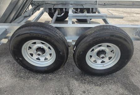 New 82 X 14 GALVANIZED 7 K AXLE DUMP TRAILER HYDRAULIC JACK SPARE INCLUDED 2026 TRIUMPH