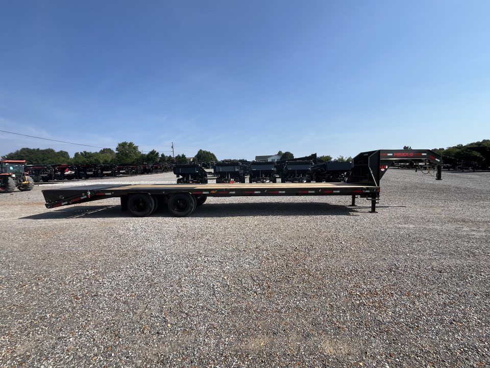 New 2027 MAXX-D 102"X32' 25.9K Gooseneck Flatbed Trailer