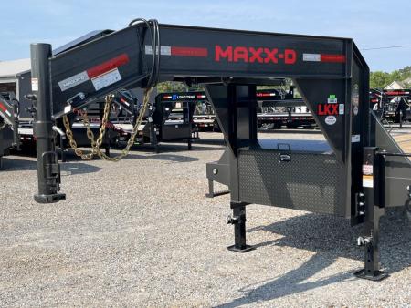 New 2027 MAXX-D 102"X32' 25.9K Gooseneck Flatbed Trailer