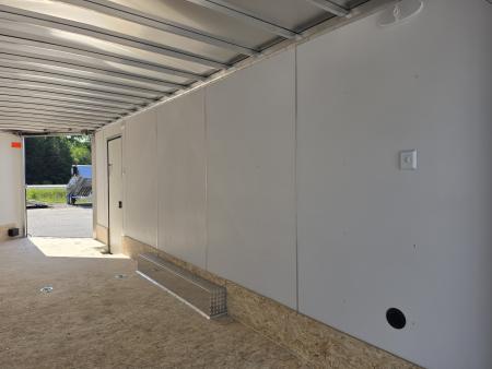 New 8 X 22 CAR HAULER ENCLOSED W / 48"FRONT DROP-DOWN DOOR 5200# AXLES ALL ALUMINUM 2026 LIGHTNING