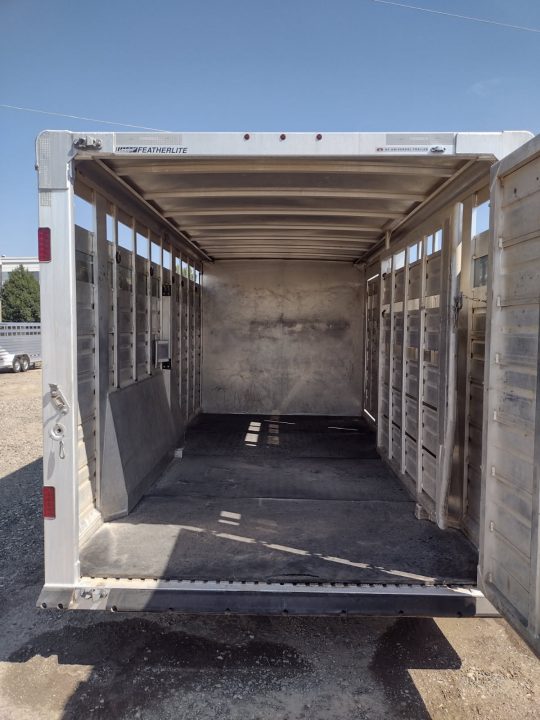Used 2018 Featherlite Trailers 20' Stock / Stock Combo Trailer
