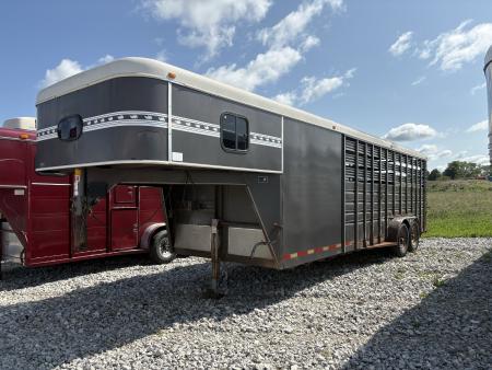 Used 1999 Bison Stock Combo Trailer