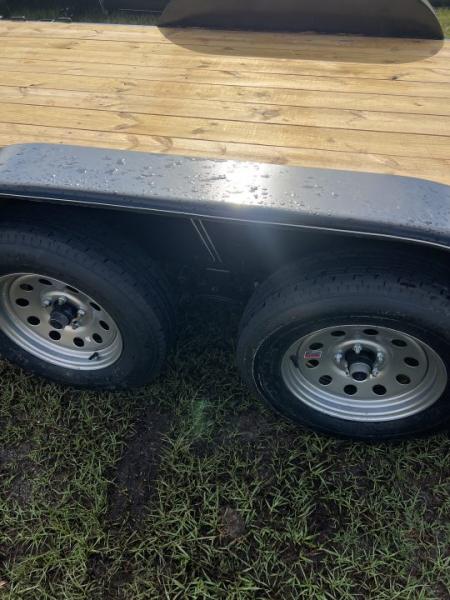 New 2026 Native Trailers 83X20 WOOD CH Car Hauler