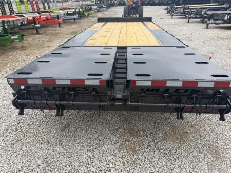 New Hillcrest Bumper Pull Deck-Over 16+5 17.6K W/ Max Ramps