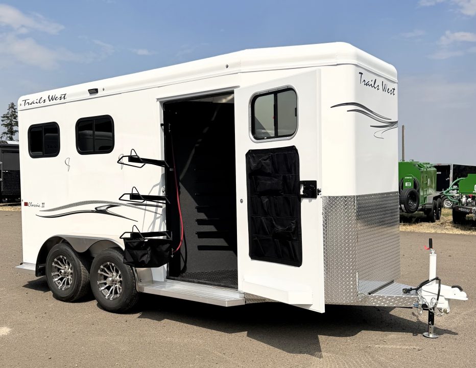 New 2027 Trails West Classic II 2 Horse Horse Trailer